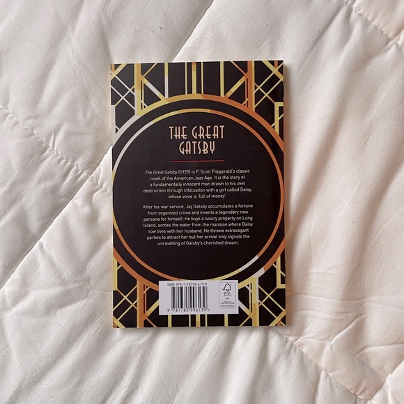 The Great Gatsby by F. Scott Fitzgerald - Picture 2 of 2